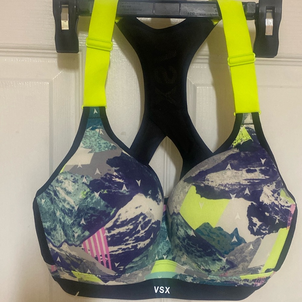 Victoria secret Sport Incredible Sport Bra